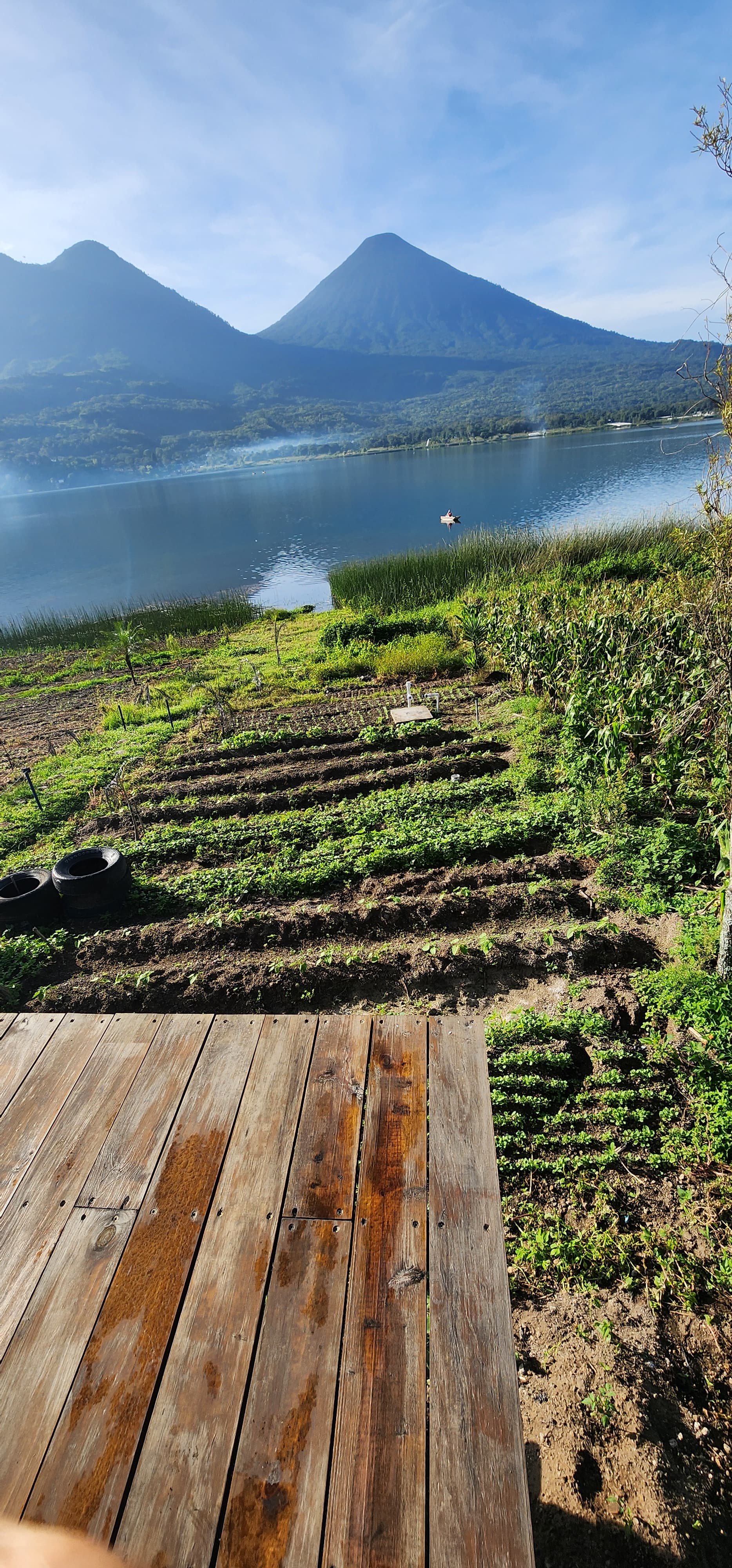 Huerto natural en el glamping de Atitlan Guatemala Villaney